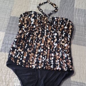 Dana Buchman Sz 18 1-piece Swimsuit